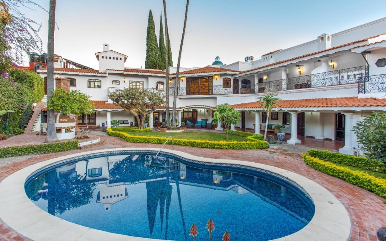 Caroline Bella Bed & Breakfast Ajijic Dış mekan fotoğraf